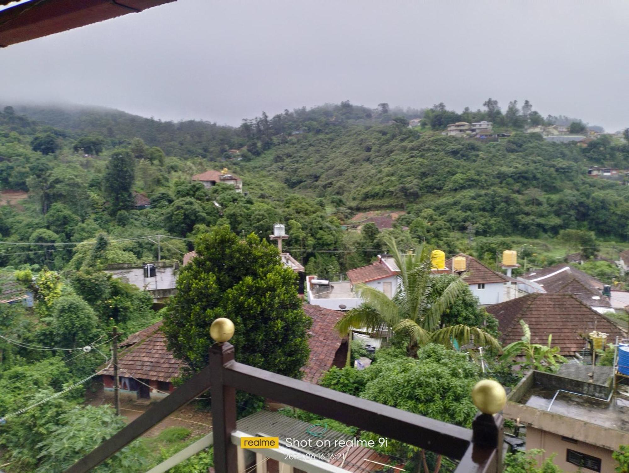 Valley Vista Villa Madikeri Coorg Eksteriør bilde